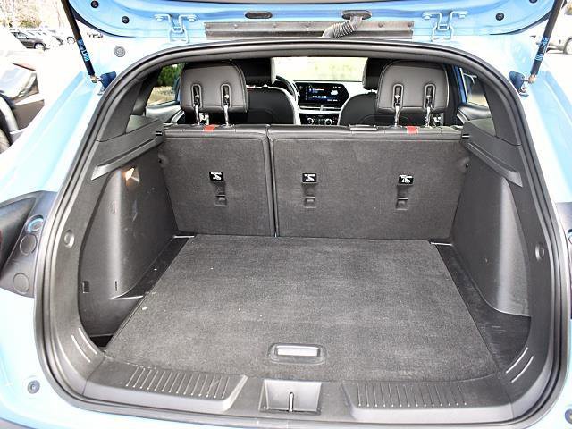 Used 2024 Chevrolet Trax RS w/ Driver Confidence Package image 7