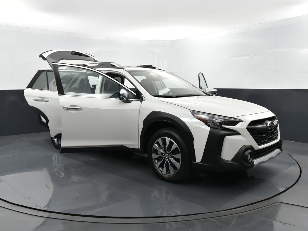 New 2025 Subaru Outback Touring XT image 36