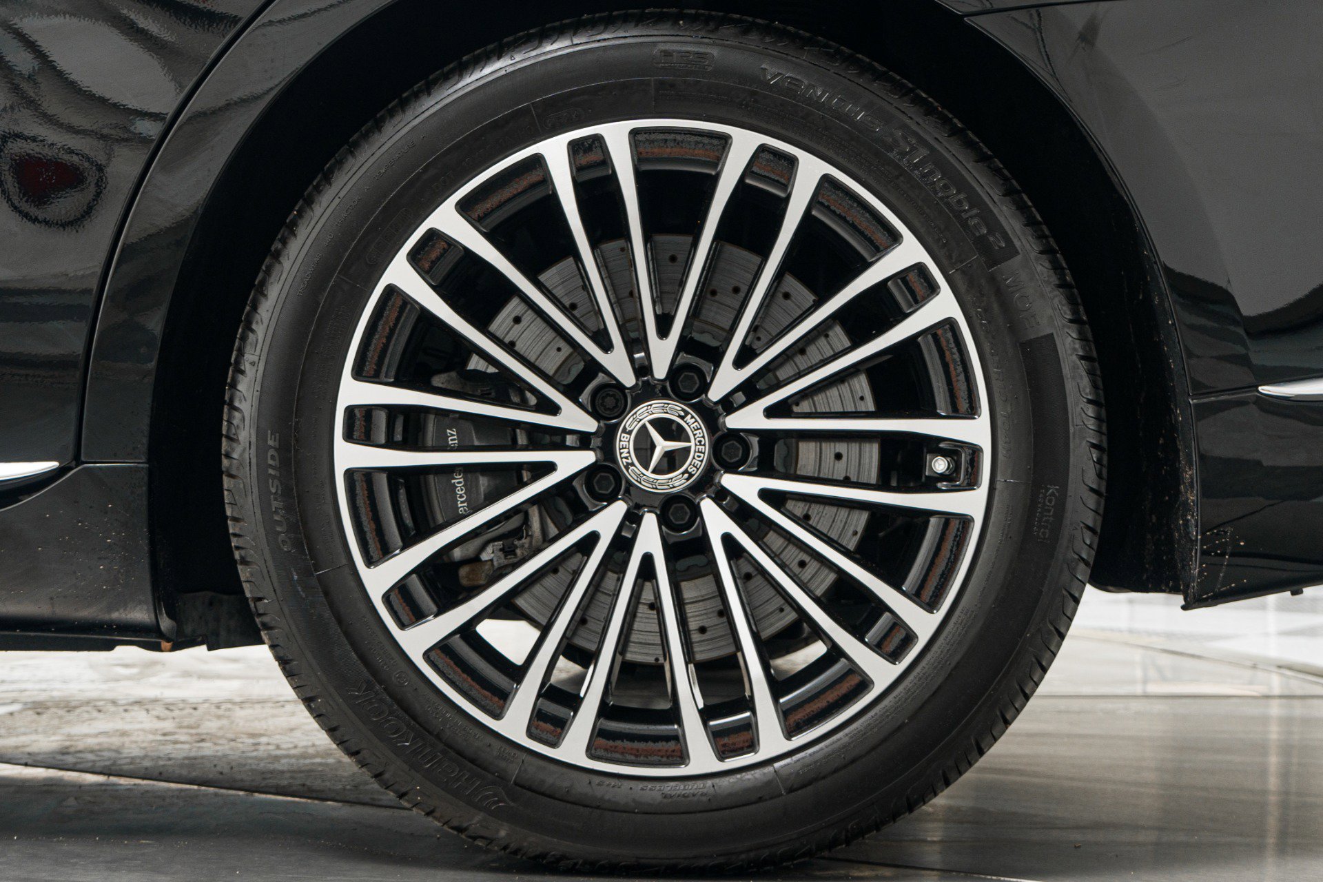 Used 2025 Mercedes-Benz S 580e 4MATIC Sedan image 10