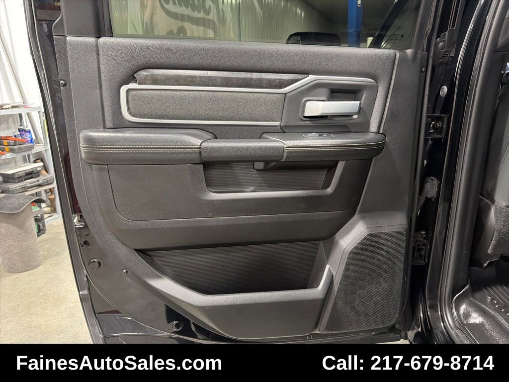Used 2019 RAM 2500 Big Horn w/ Black Appearance Package image 59