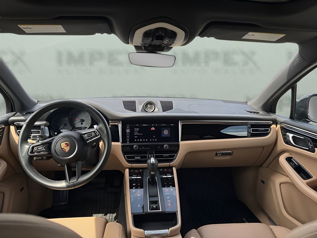 Used 2023 Porsche Macan S AWD/4WD image 13