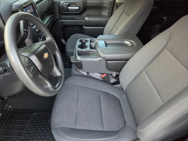 Used 2021 Chevrolet Silverado 2500 Custom w/ Custom Convenience Package AWD/4WD image 11