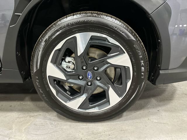 Used 2024 Subaru Crosstrek 2.5i Limited AWD/4WD image 30