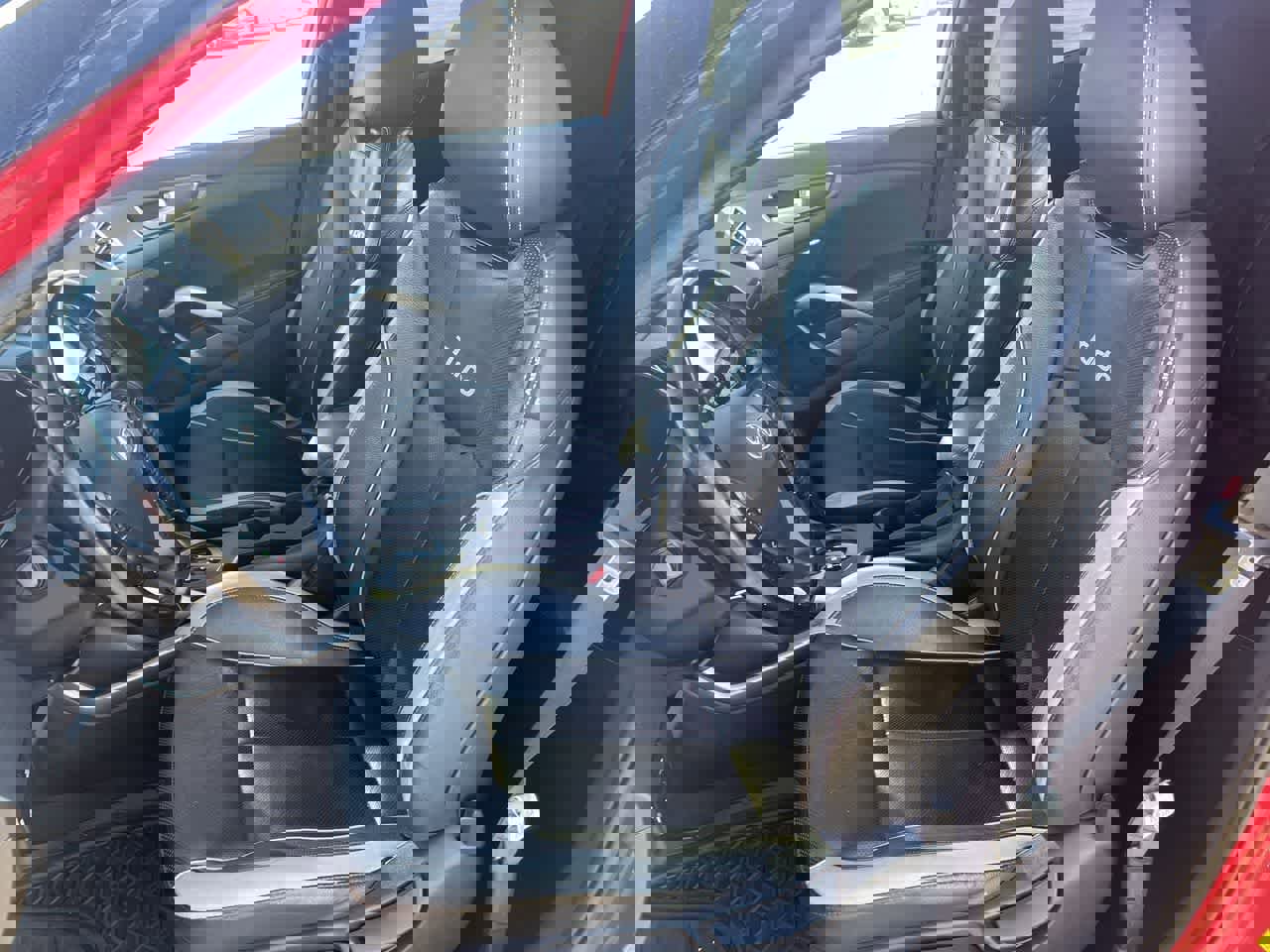 Used 2014 Hyundai Veloster Turbo image 12