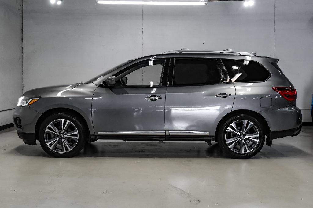 Used 2020 Nissan Pathfinder Platinum FWD image 15
