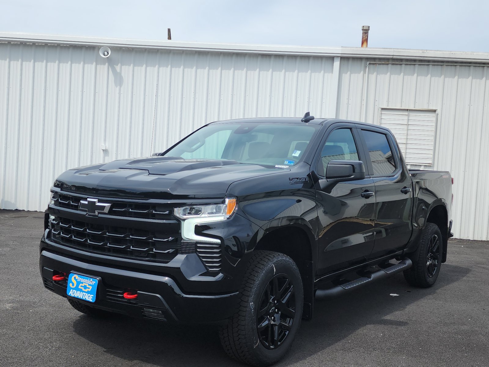 New 2026 Chevrolet Silverado 1500 LT Trail Boss w/ Convenience Package II AWD/4WD image 1