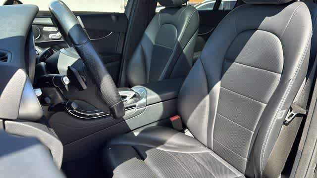 Used 2016 Mercedes-Benz GLC 300 4MATIC image 28