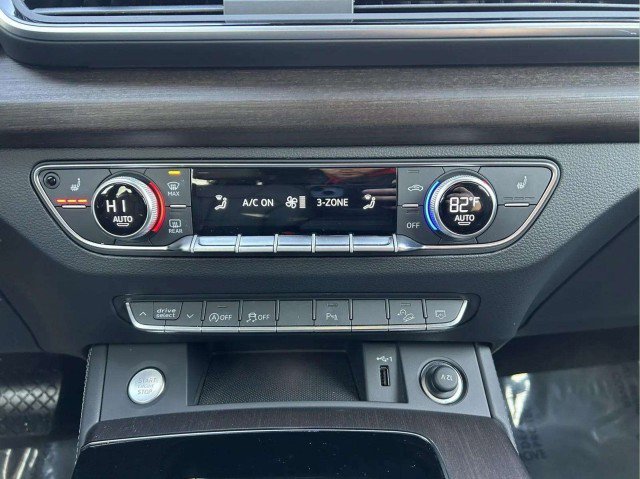 Certified 2025 Audi Q5 2.0T Premium Plus w/ Premium Plus Package image 16