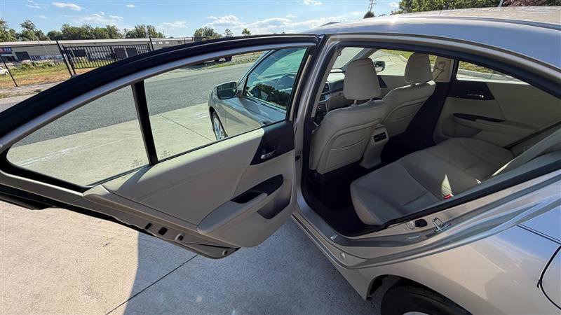 Used 2013 Honda Accord EX-L image 13