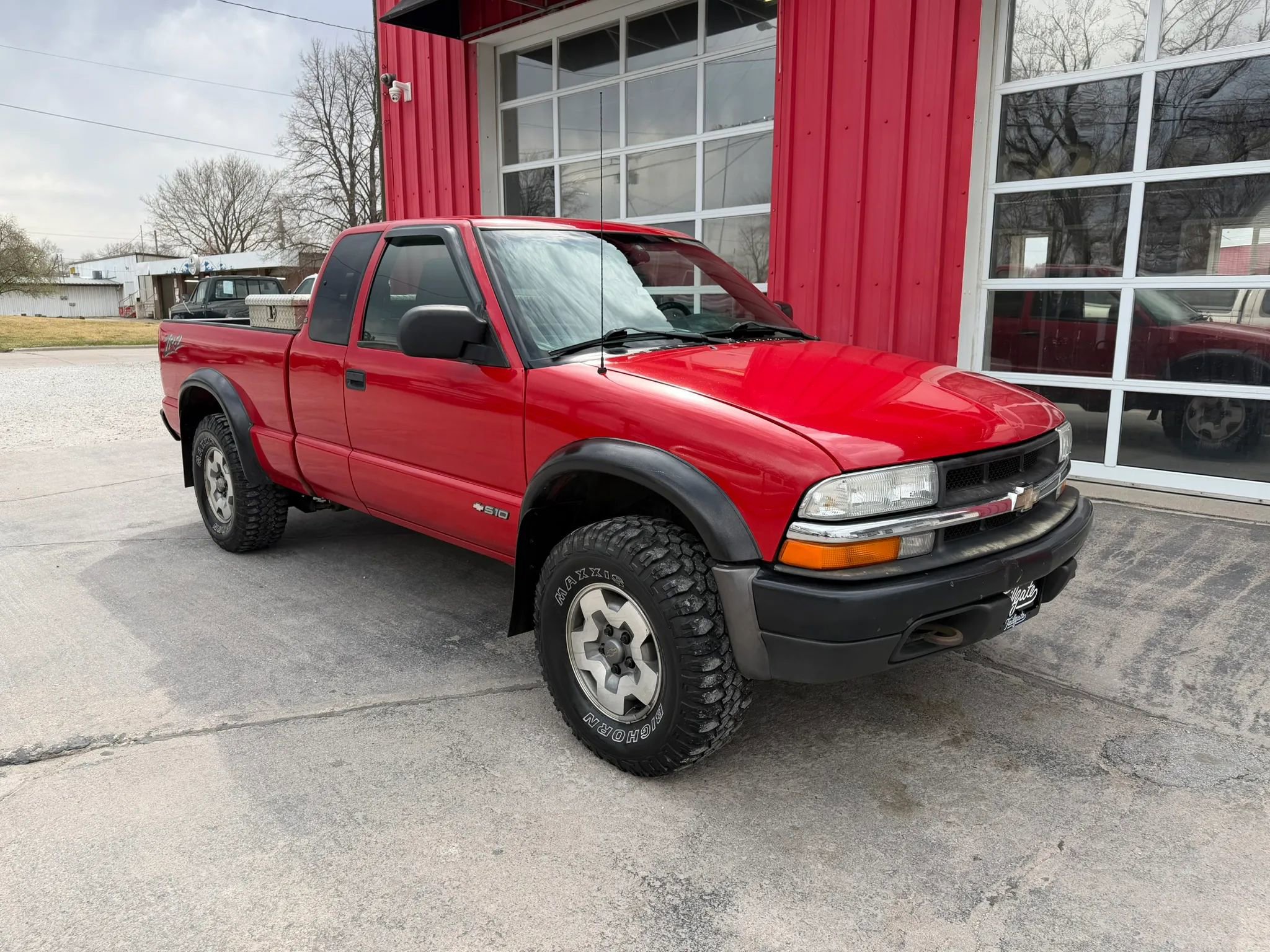 Used 2003 Chevrolet S10 Pickup LS w/ LS Preferred Equipment Group image 2