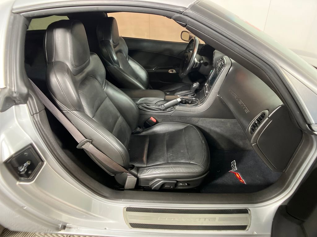 Used 2012 Chevrolet Corvette Coupe image 6