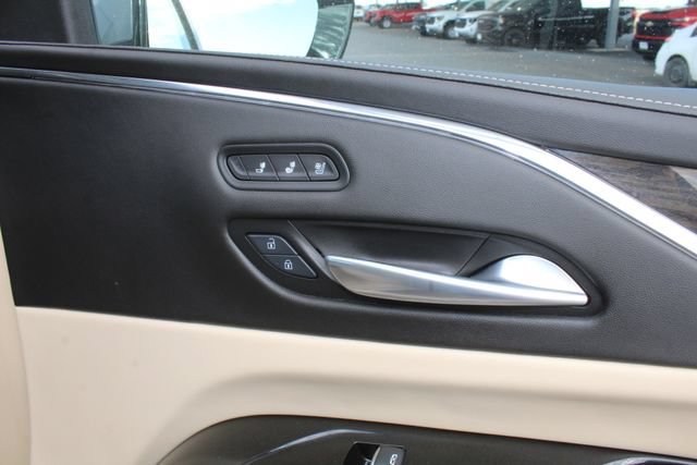 Used 2024 Cadillac Escalade Premium Luxury w/ Performance Package AWD/4WD image 18