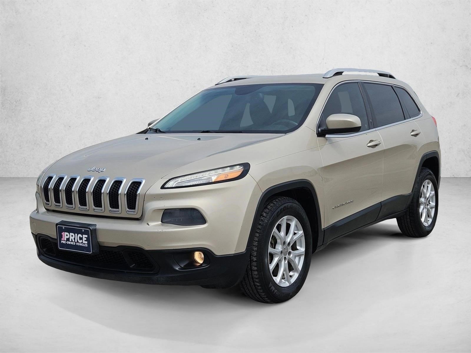 Used 2014 Jeep Cherokee Latitude w/ Comfort/Convenience Group