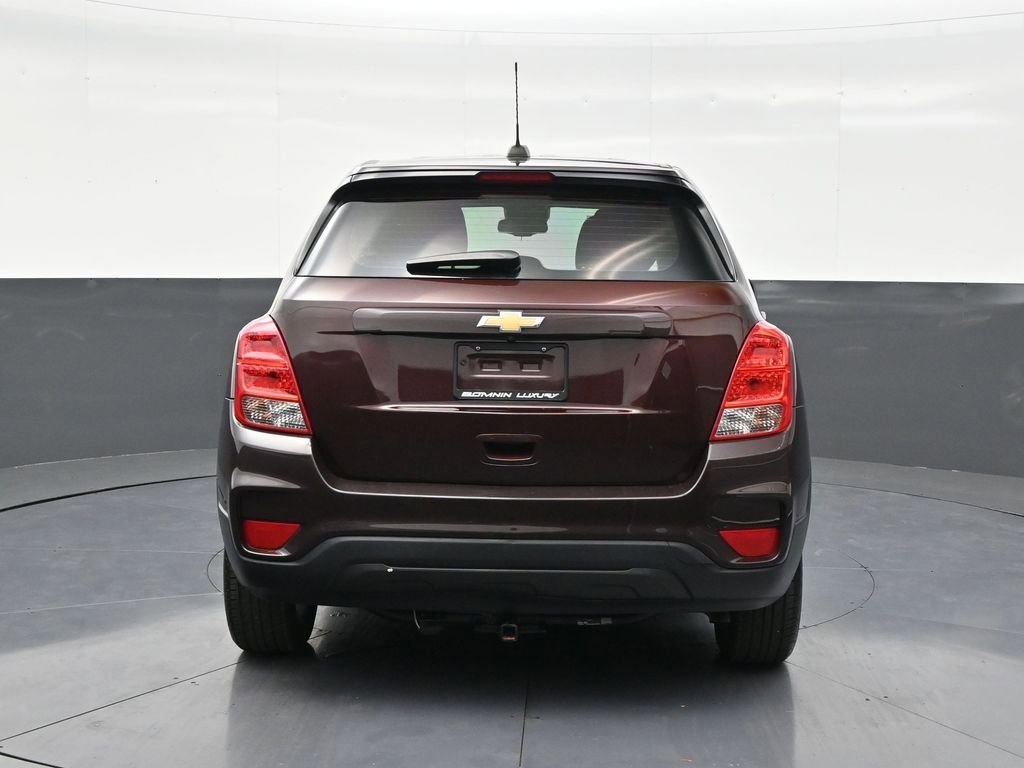 Used 2021 Chevrolet Trax LS image 4