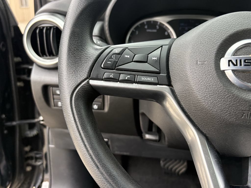 Used 2020 Nissan Versa S FWD image 15