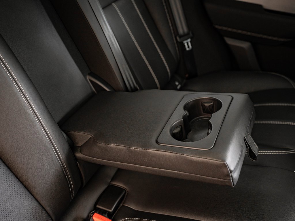 Used 2023 Land Rover Range Rover Velar R-Dynamic S image 44