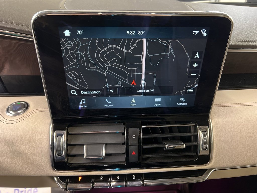 Used 2018 Lincoln Navigator L Reserve w/ Technology Package image 12