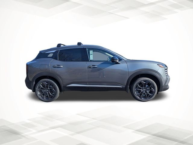 New 2026 Nissan Kicks SR w/ Cold Weather Package image 3