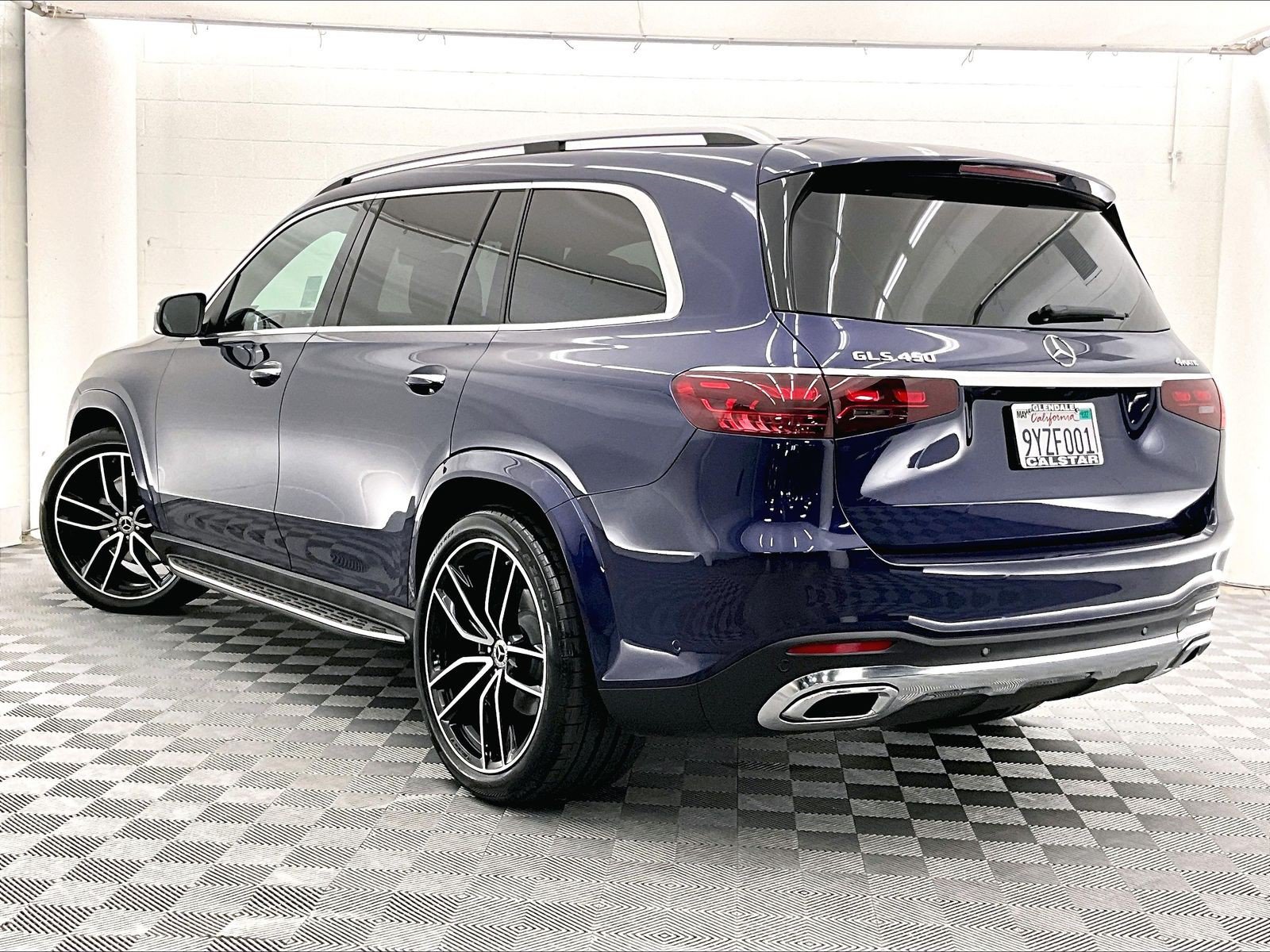 Used 2026 Mercedes-Benz GLS 450 4MATIC image 10