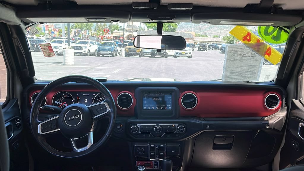 Used 2020 Jeep Gladiator Rubicon w/ LED Lighting Group AWD/4WD image 17