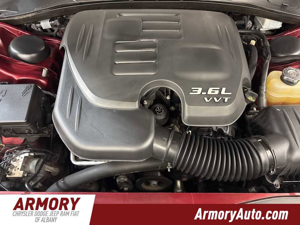 Used 2017 Dodge Charger SXT image 37