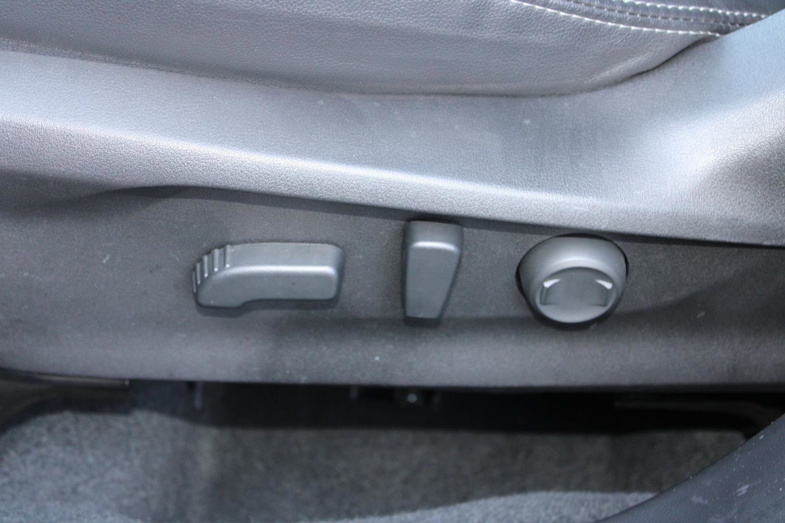 Used 2023 Subaru Forester Touring image 34