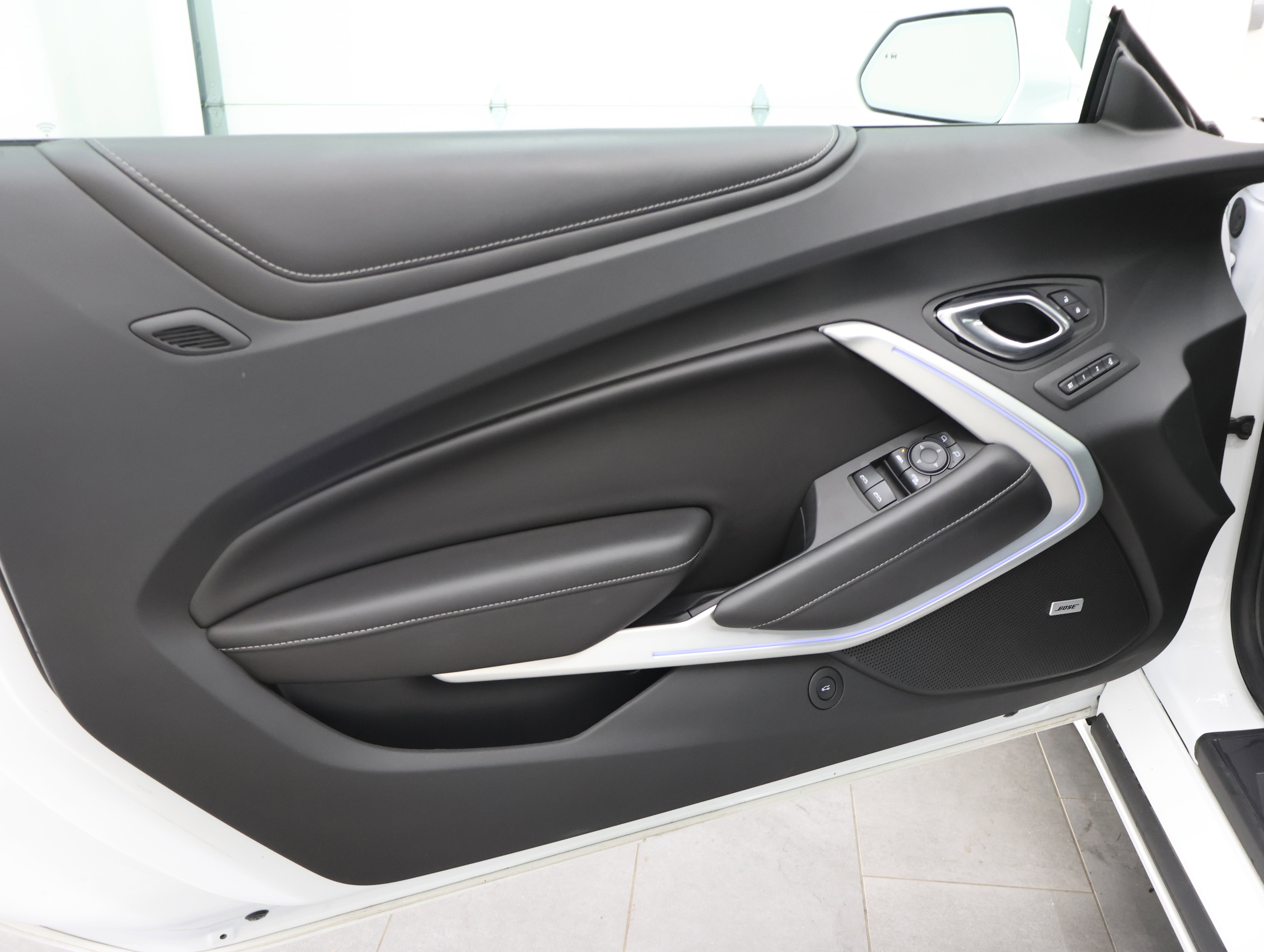 Used 2019 Chevrolet Camaro SS RWD image 35