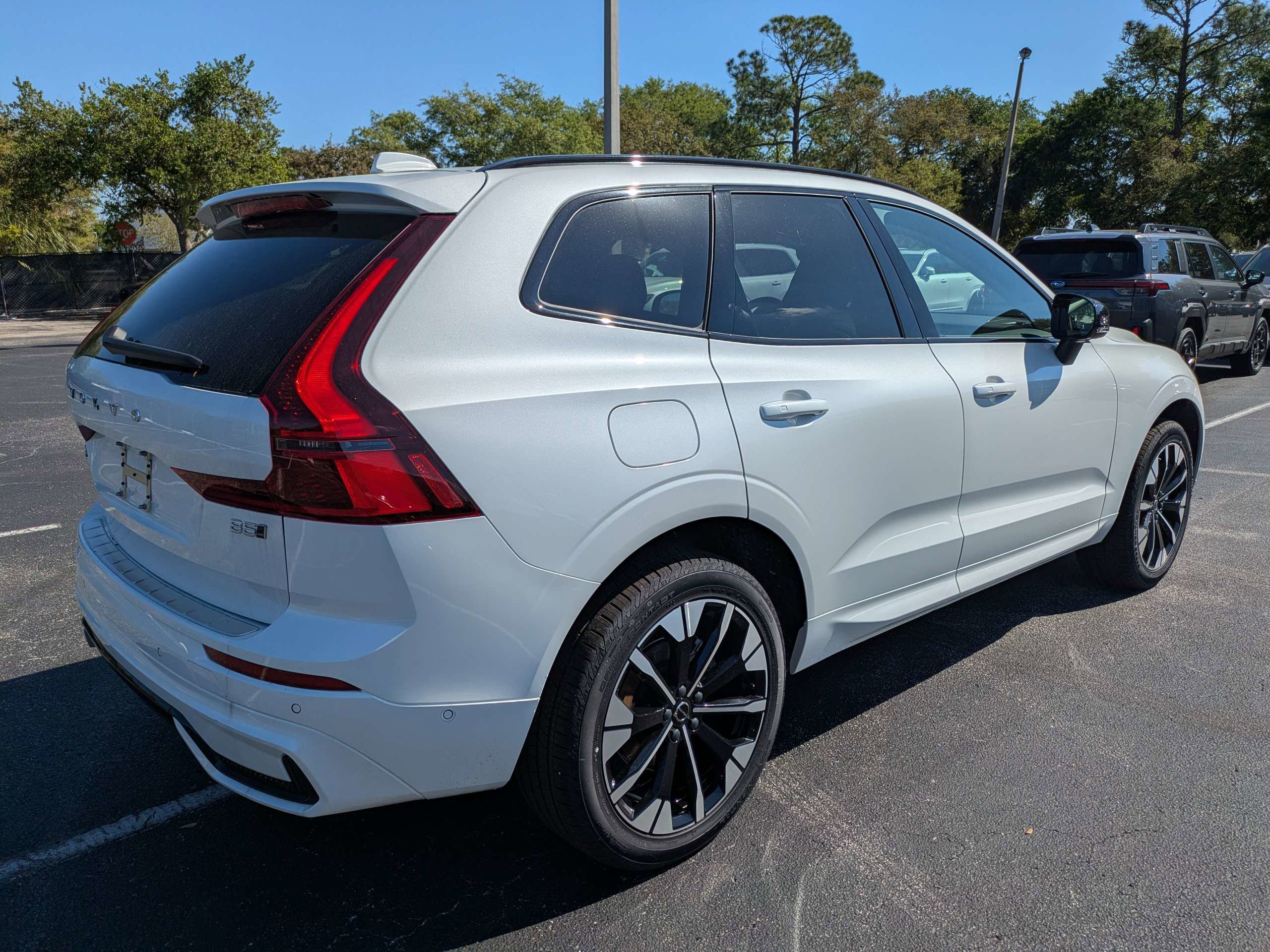 New 2026 Volvo XC60 B5 Plus w/ Protection Package Premier image 4