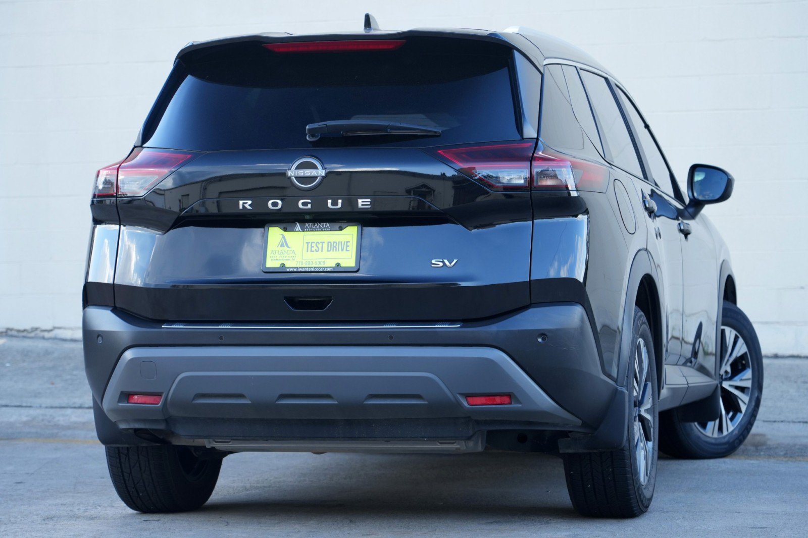 Used 2023 Nissan Rogue SV w/ SV Premium B Package FWD image 4