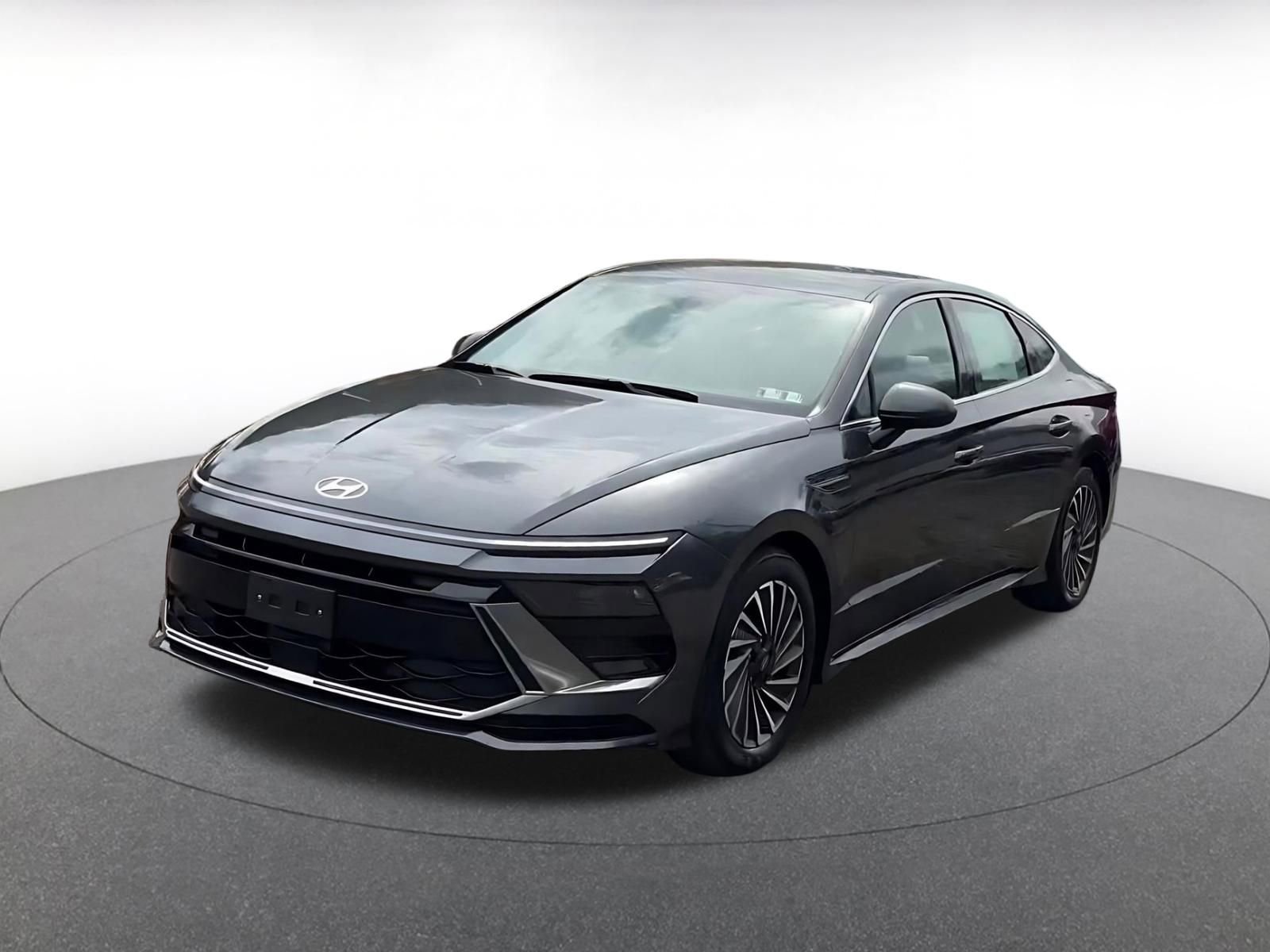 Used 2025 Hyundai Sonata SEL FWD image 7