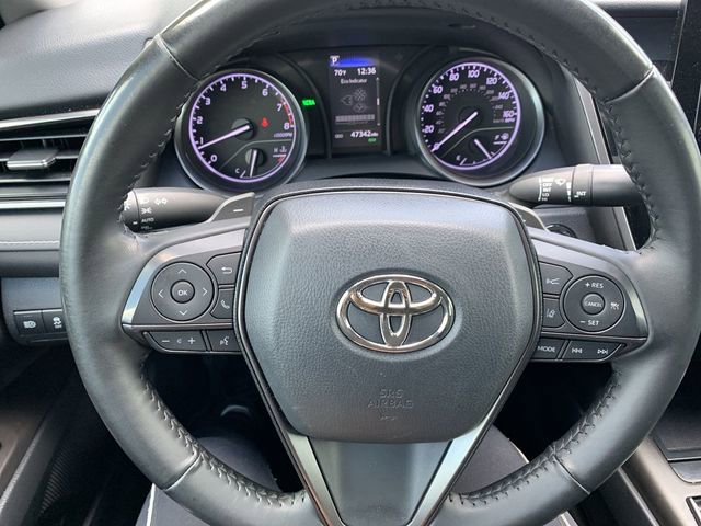 Used 2022 Toyota Camry SE w/ Convenience Package FWD image 19