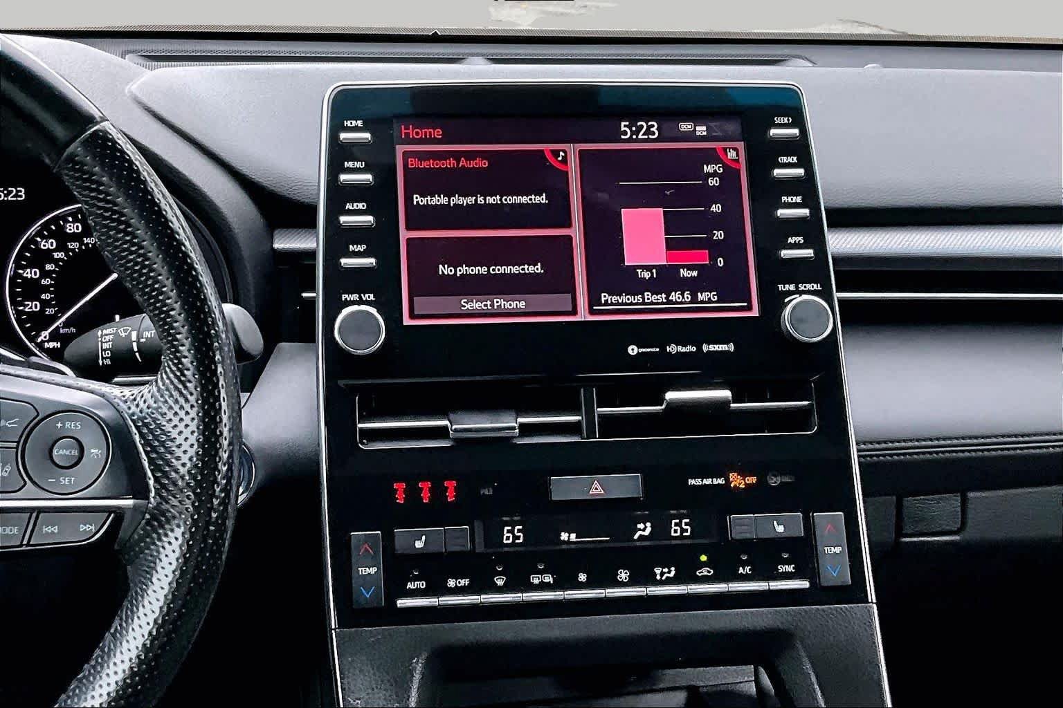 Used 2022 Toyota Avalon XSE FWD image 7