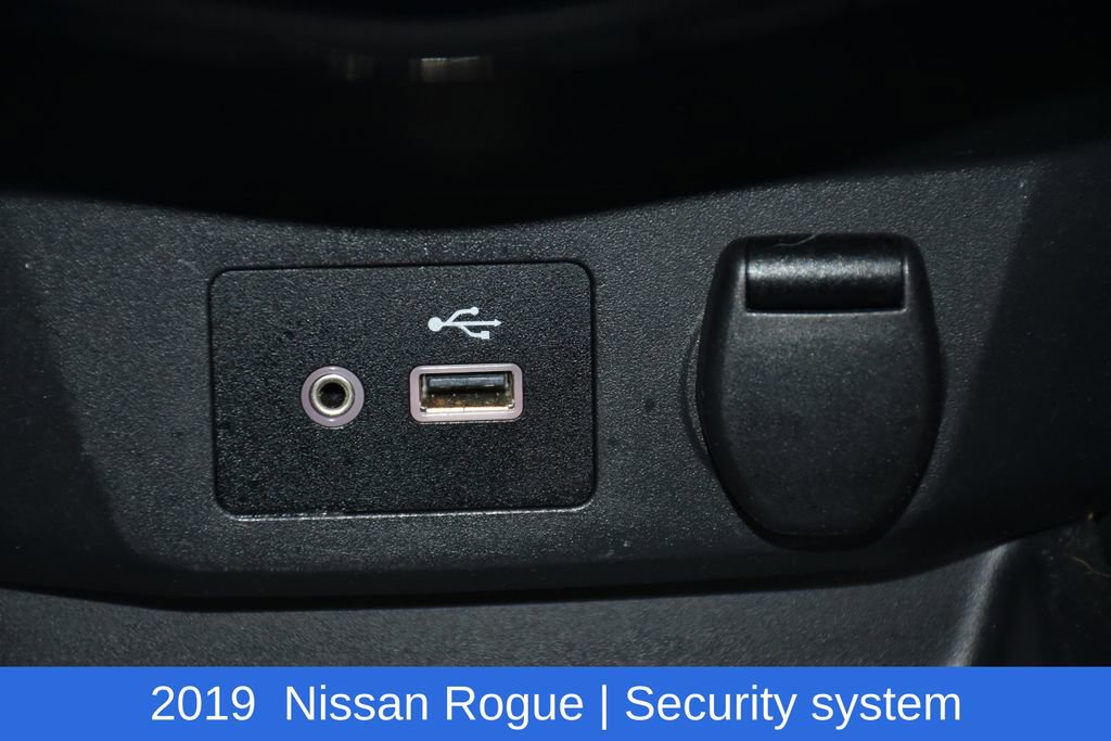 Used 2019 Nissan Rogue SV FWD image 18