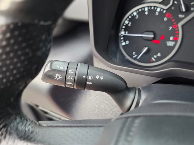 Used 2022 Toyota Tundra SR5 w/ SR5 Premium Package AWD/4WD image 36