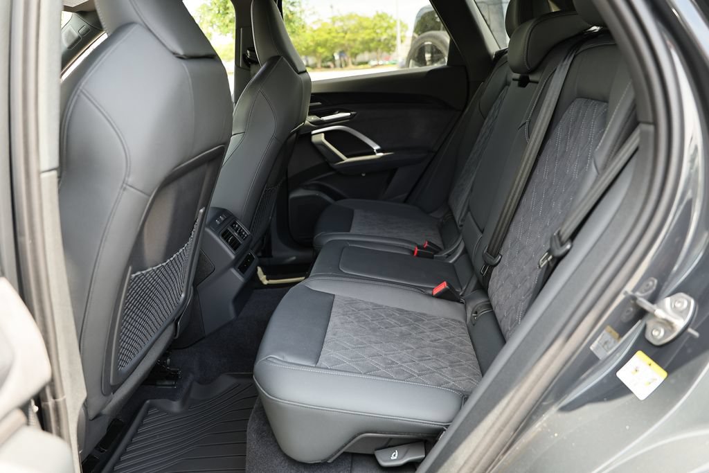 New 2026 Audi SQ5 Premium Plus AWD/4WD image 27