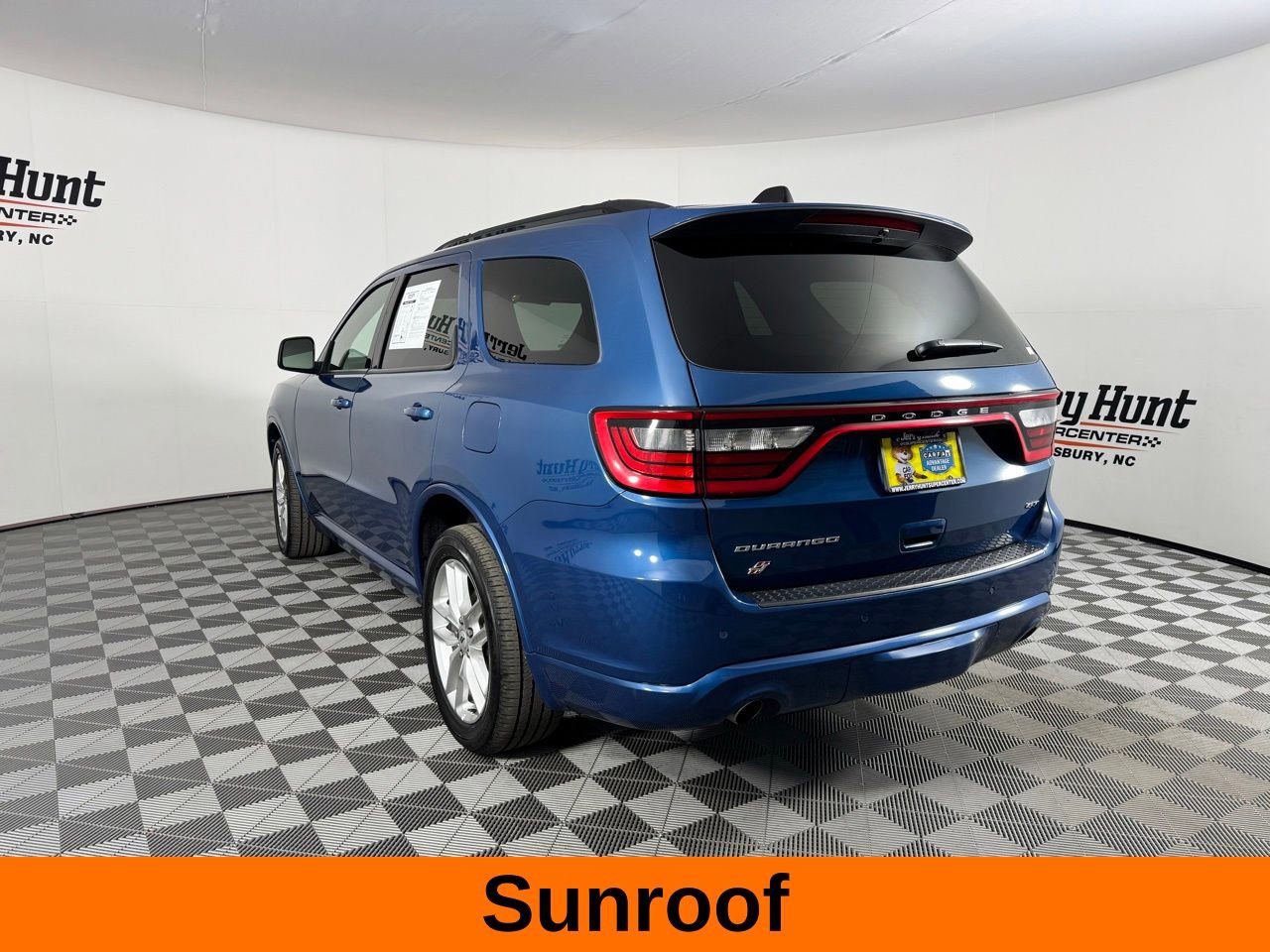 Used 2025 Dodge Durango GT image 8