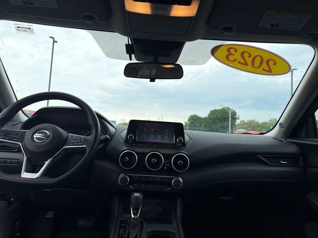 Used 2023 Nissan Sentra S FWD image 14