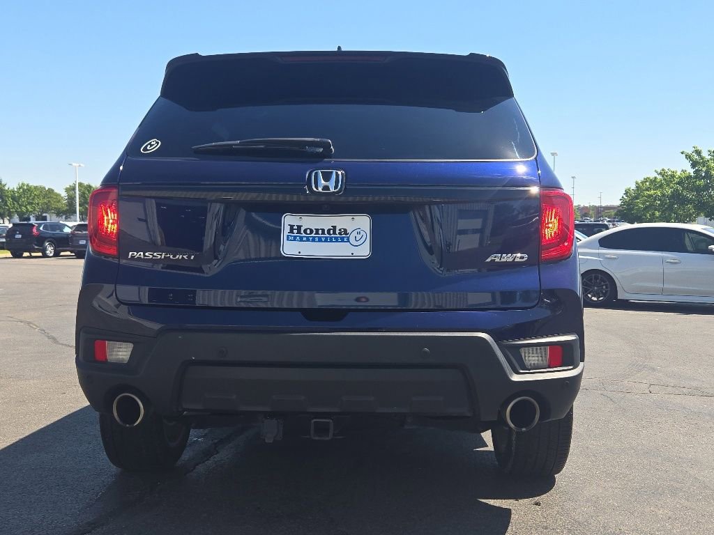 Certified 2024 Honda Passport EX-L image 6