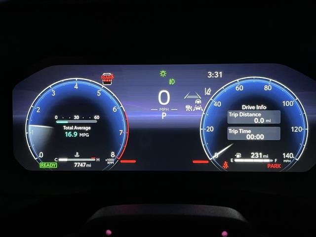 Certified 2025 Toyota Land Cruiser image 15