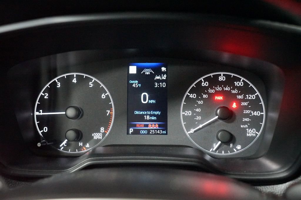 Certified 2024 Toyota Corolla Cross LE image 15