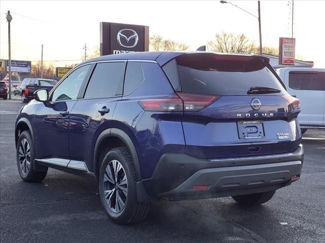 Used 2023 Nissan Rogue SV image 8