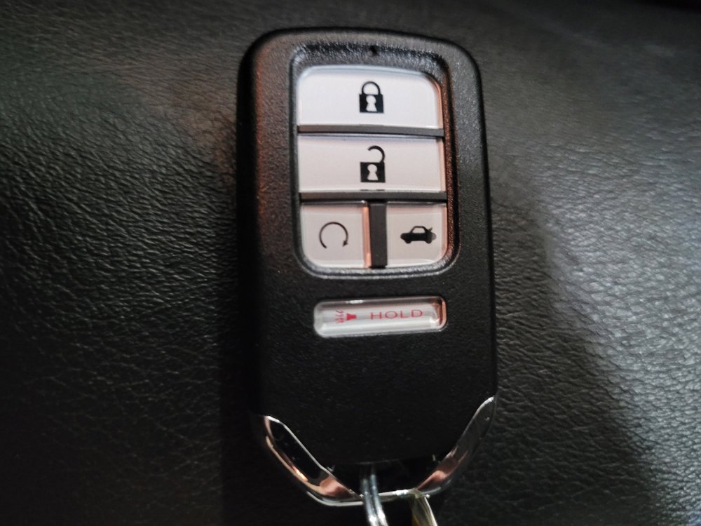 Used 2017 Honda Pilot EX-L image 32