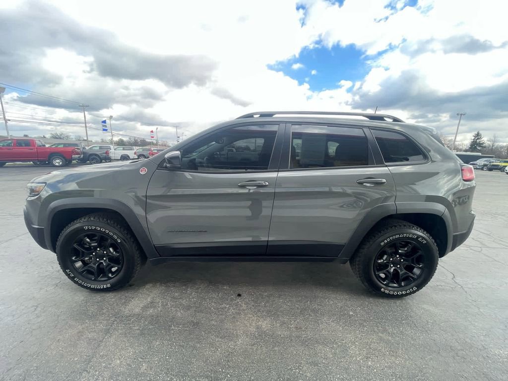 Used 2022 Jeep Cherokee Trailhawk w/ Trailer Tow Group image 6