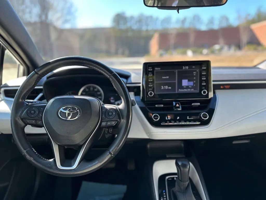 Used 2020 Toyota Corolla SE image 14