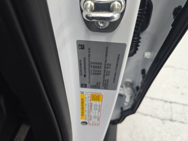 Certified 2025 GMC Yukon Elevation w/ LPO, Yukon Black Package image 14