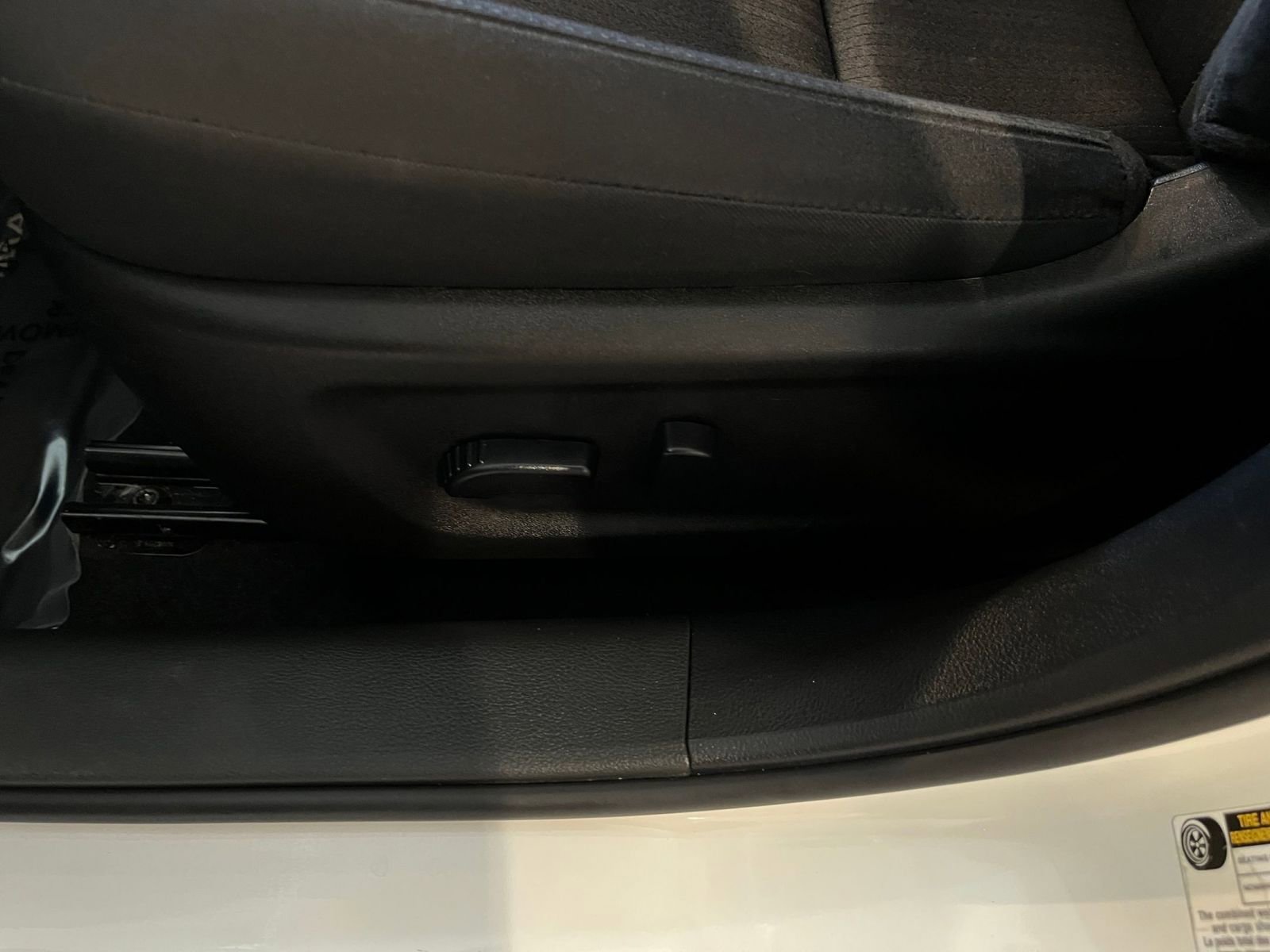 Used 2025 Nissan Altima 2.5 SV image 22