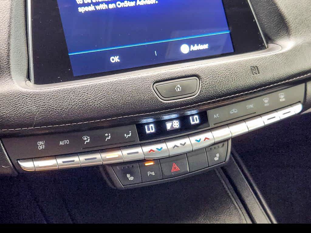 Used 2021 Cadillac XT4 Premium Luxury w/ Cold Weather Package AWD/4WD image 18
