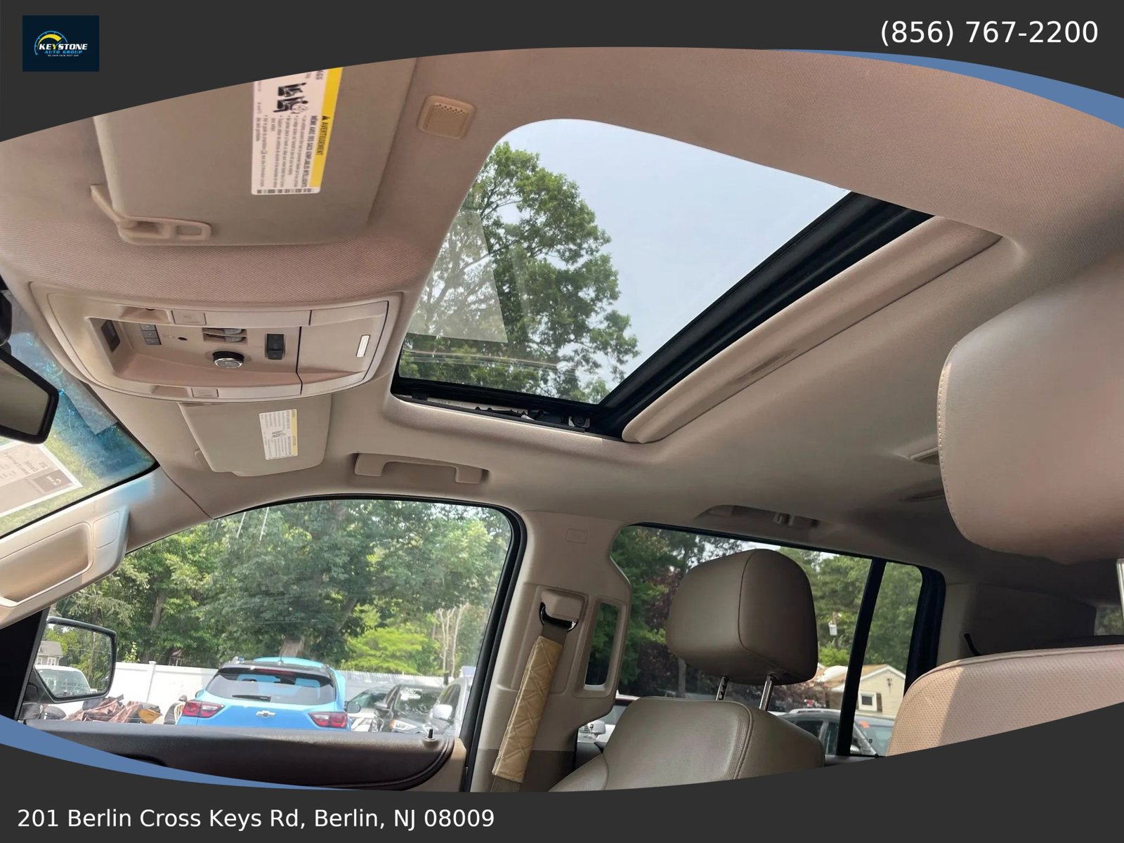 Used 2015 Chevrolet Suburban LTZ w/ Max Trailering Package AWD/4WD image 21