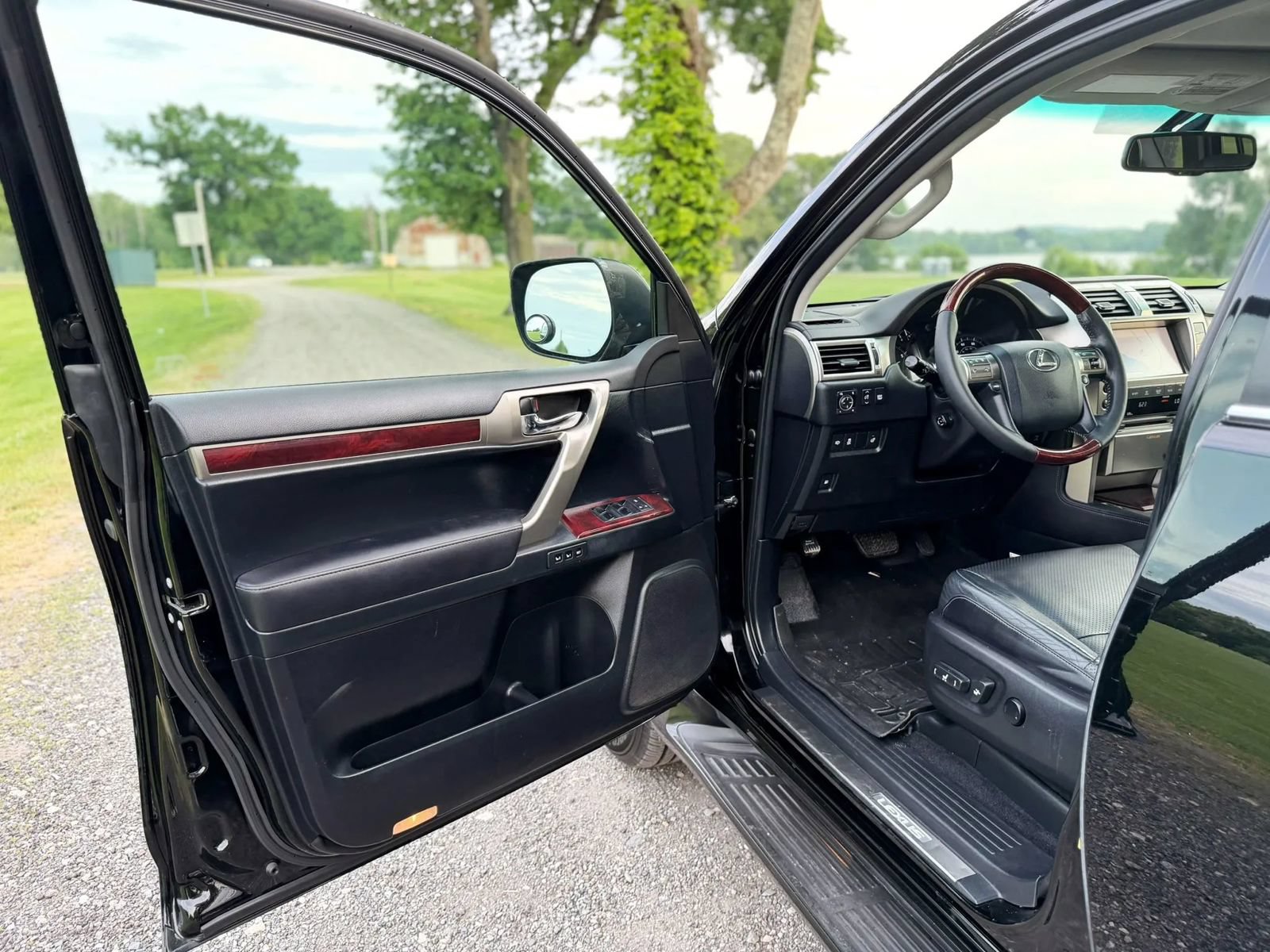 Used 2011 Lexus GX 460 Premium AWD/4WD image 68