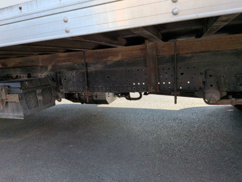 Used 2021 Isuzu NPR RWD image 11